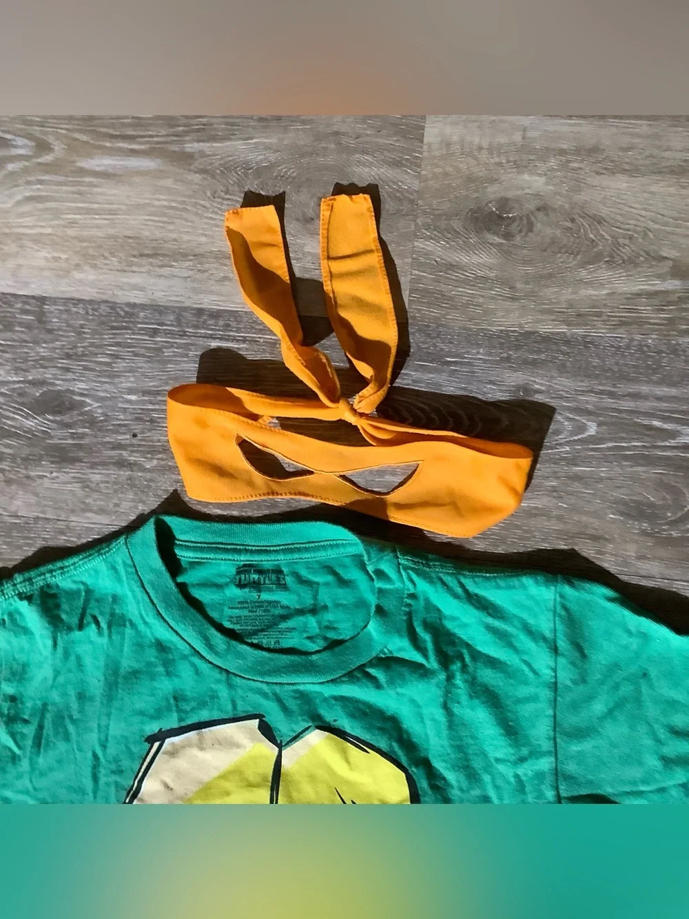 Kids Teenage Mutant Ninja Turtle outfit, Size 7 youth